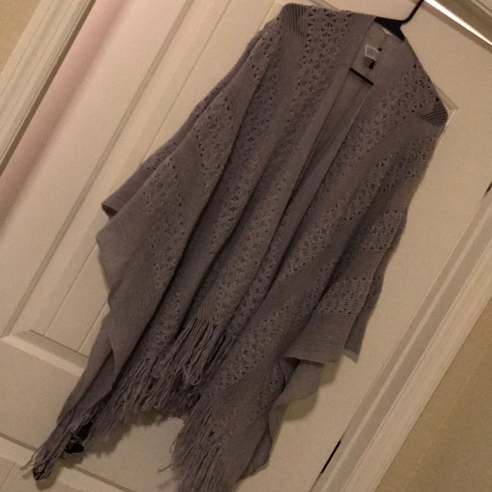Gray cardigan/shrug